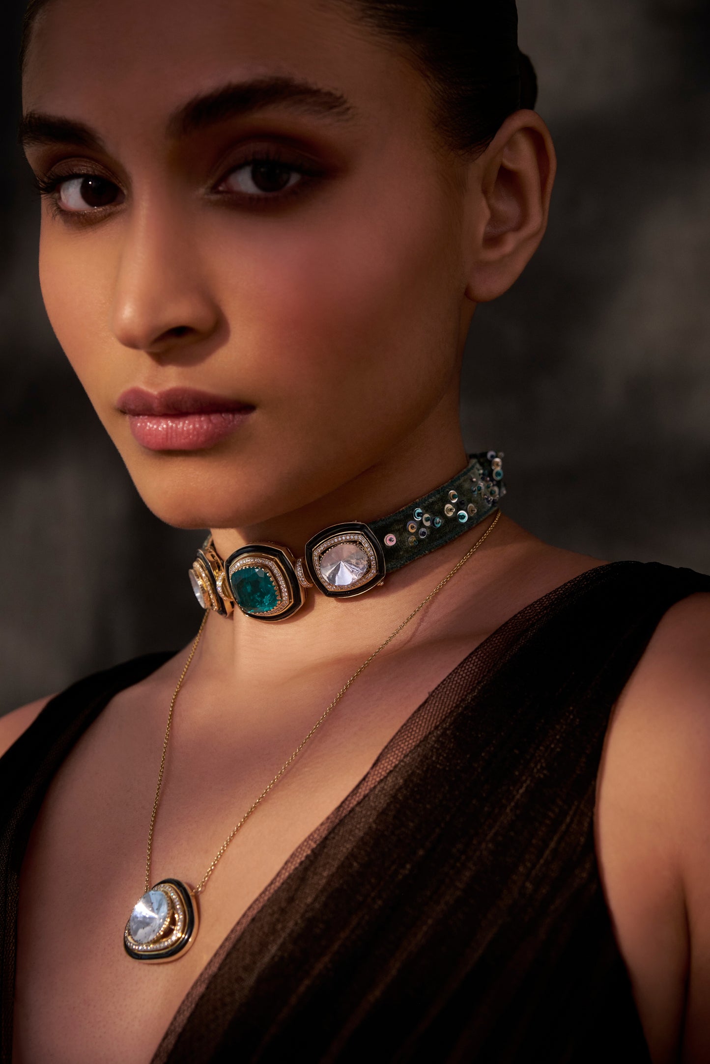 Harnova Choker