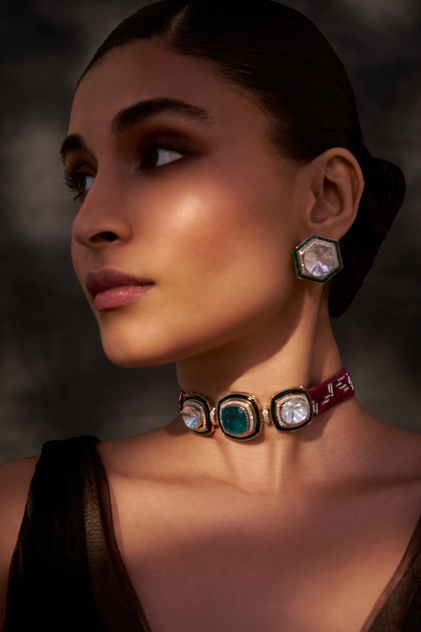 Harnova Choker