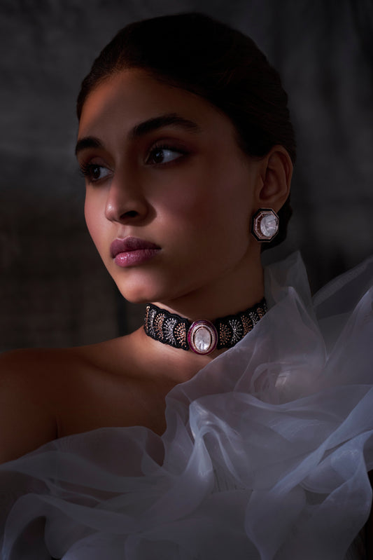 Zara Choker